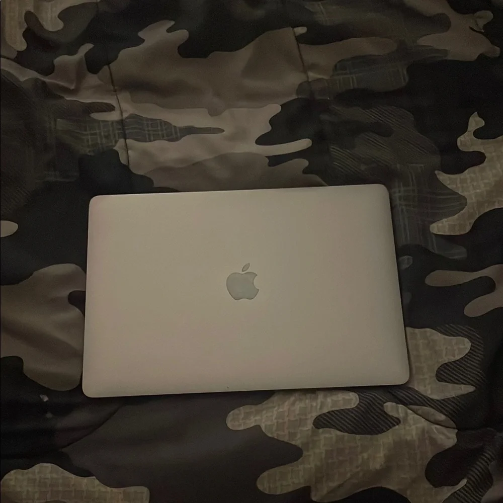 Apple Silver Laptop